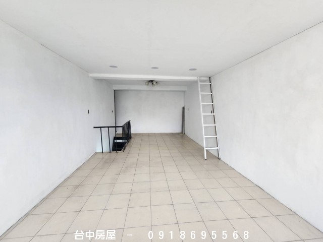 力行路店面,是餐飲,一中商圈,中國醫藥大學,太原火車站,三民路,北屯路,文心路,雙十路,進化路-台中房屋-0918695568,歡迎來電看屋,台中套房,房屋,房屋仲介,法拍屋,房屋出租,買屋,賣屋,等服務  物件照片07