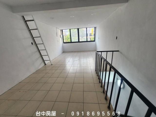 力行路店面,是餐飲,一中商圈,中國醫藥大學,太原火車站,三民路,北屯路,文心路,雙十路,進化路-台中房屋-0918695568,歡迎來電看屋,台中套房,房屋,房屋仲介,法拍屋,房屋出租,買屋,賣屋,等服務  物件照片08