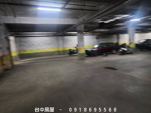 國泰公寓,三房,車位,全新裝潢,樹孝路商圈,太原火車站,文心路,旱溪東路,樹孝路,太順路,-台中房屋-0918695568,歡迎來電看屋,台中套房,房屋,房屋仲介,法拍屋,房屋出租,買屋,賣屋,等服務  物件照片12