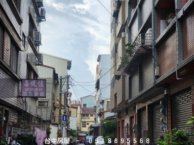 中清路五樓+六樓,三房,中醫三房,水湳經貿園區,敦化公園,中清路,環中路,大連路,松竹路,敦化路,-台中房屋-0918695568,歡迎來電看屋,台中套房,房屋,房屋仲介,法拍屋,房屋出租,買屋,賣屋,等服務  物件照片01