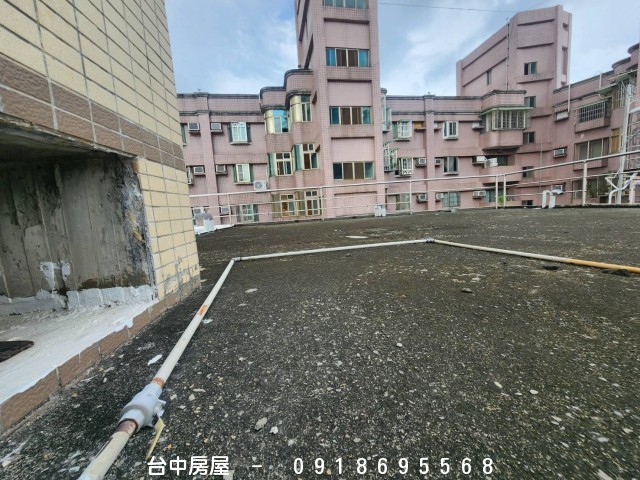 中清路五樓+六樓,三房,中醫三房,水湳經貿園區,敦化公園,中清路,環中路,大連路,松竹路,敦化路,-台中房屋-0918695568,歡迎來電看屋,台中套房,房屋,房屋仲介,法拍屋,房屋出租,買屋,賣屋,等服務  物件照片09