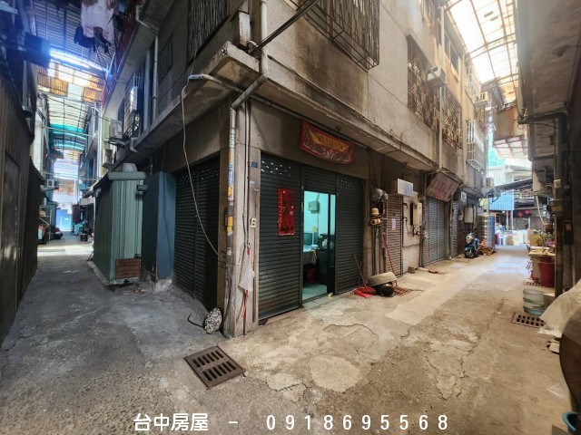 三民市場,店面,可營業登記,三民路,林森路,自由路,中興大學,資訊圖書館,台中火車站,五權路火車站-台中房屋-0918695568,歡迎來電看屋,台中套房,房屋,房屋仲介,法拍屋,房屋出租,買屋,賣屋,等服務  物件照片02