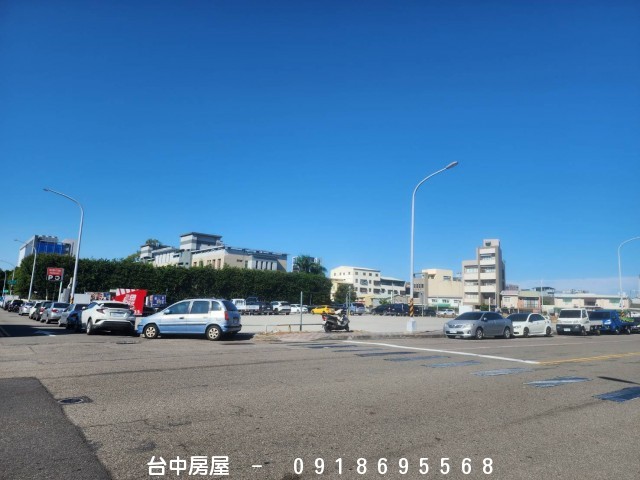 時尚裝潢,中清路三房,中醫三房,水湳經貿園區,中清路,環中路,大連路,松竹路,敦化路,-台中房屋-0918695568,歡迎來電看屋,台中套房,房屋,房屋仲介,法拍屋,房屋出租,買屋,賣屋,等服務  物件照片11